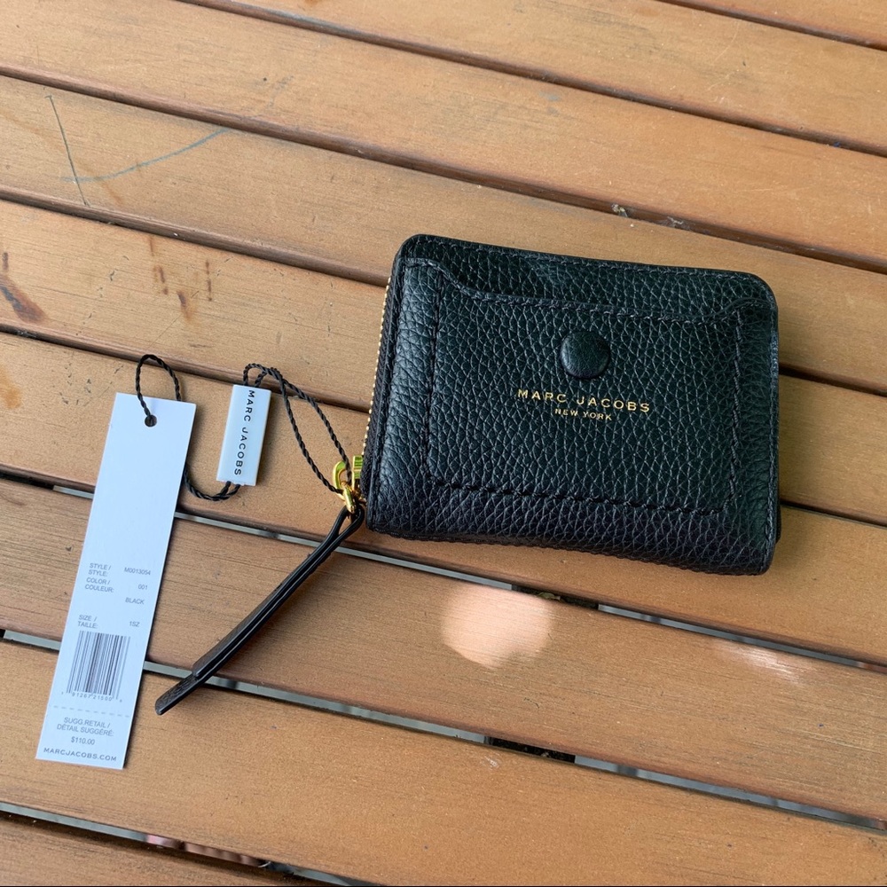 Marc Jacobs Empire Leather Zip Wallet - Picture 3 of 7